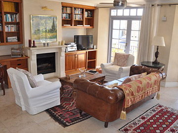McKinnon House